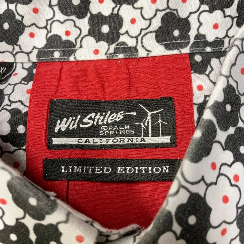 Lot of 2 Wil Stiles LIMITED EDITION Button Down Shirt Colorful Floral Mod Men XL